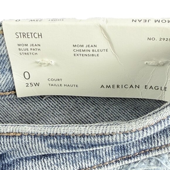 NWT American Eagle Y2K Thrashed Grunge Mom Jeans 0 Short Light Wash - Picture 11 of 16